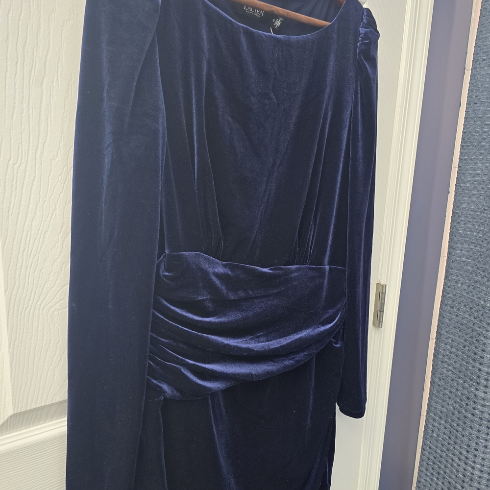 Ralph Lauren Navy Blue Velvet Dress. NWT! - Picture 3 of 12